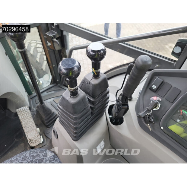 2025 CASE 570sv-43967942