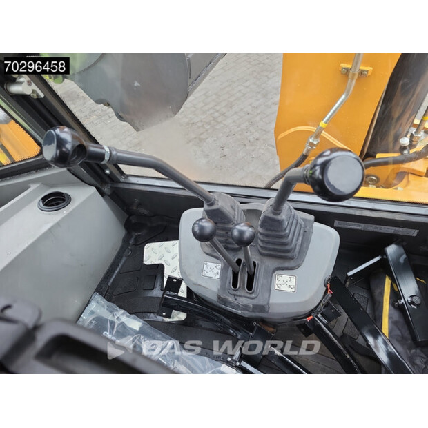 2025 CASE 570sv-43967943