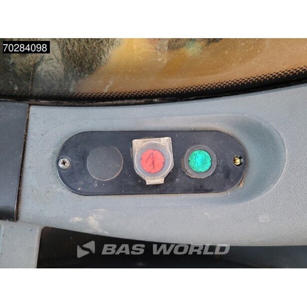 2018 Liebherr R966 LC-43968217