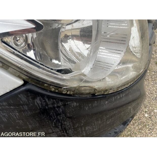 2011 Renault Master-43981282