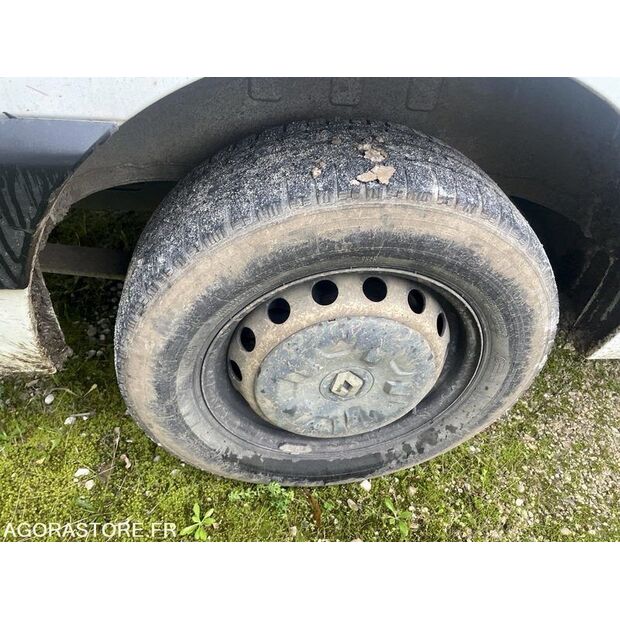 2011 Renault Master-43981290