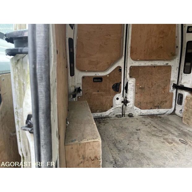 2011 Renault Master-43981302