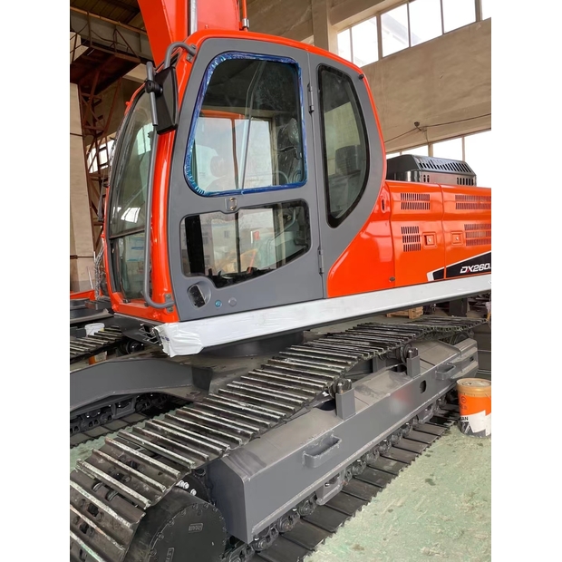 2024 Doosan DX260-43981365