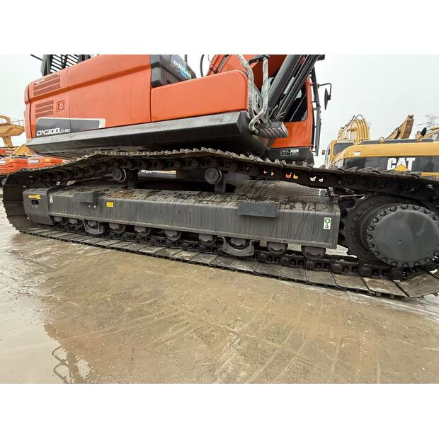 2024 دووسان DX300-43981369