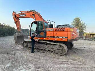 2020-doosan-dx300lca-1389443-43981384