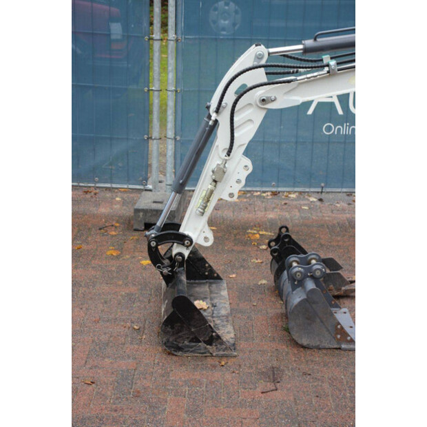 2024 BT ET12M-6-43981850