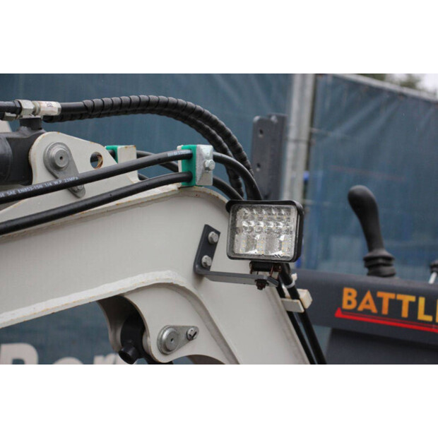 2024 BT ET12M-6-43981859