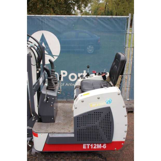 2024 BT ET12M-6-43981866