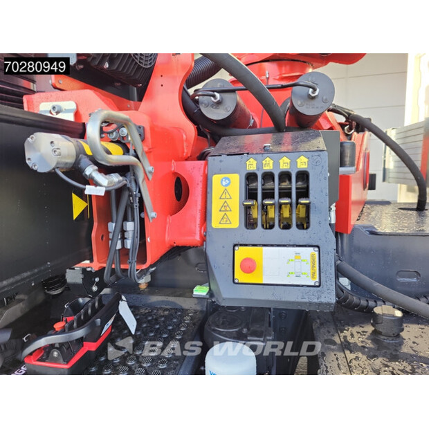 2025 فولفو FM500-43982268