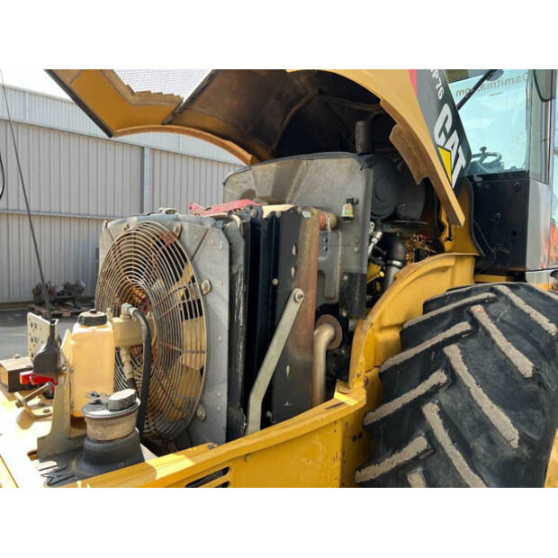 2011 Caterpillar CP76-43982479