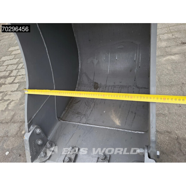 2025 CASE 570sv-43983095