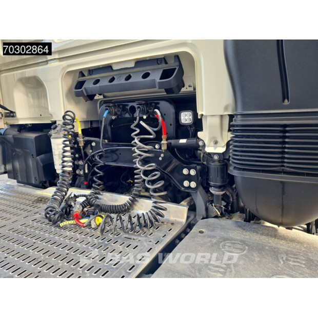 2021 داف XF 480-43983236