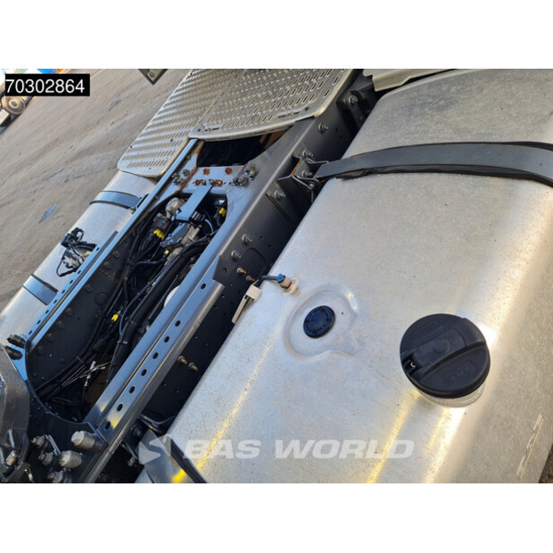 2021 داف XF 480-43983244