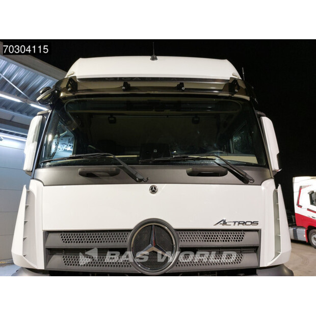 2021 Mercedes-Benz Actros 1945-43983496