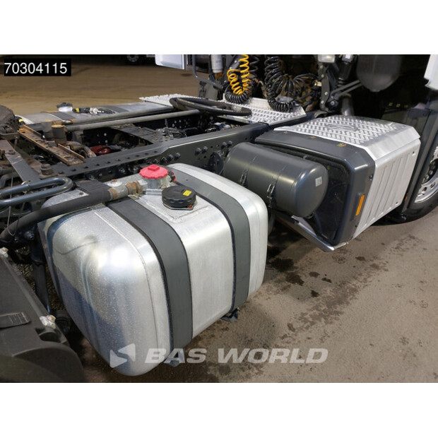 2021 Mercedes-Benz Actros 1945-43983502