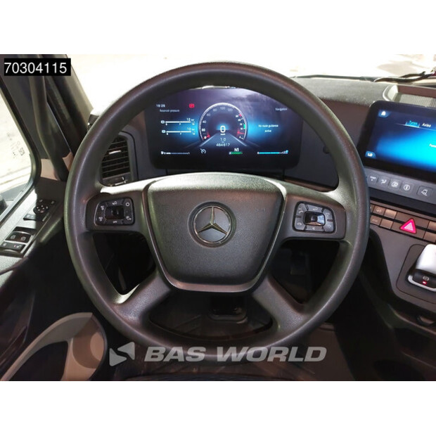 2021 Mercedes-Benz Actros 1945-43983508