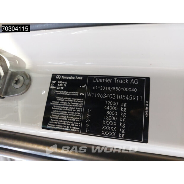 2021 Mercedes-Benz Actros 1945-43983520