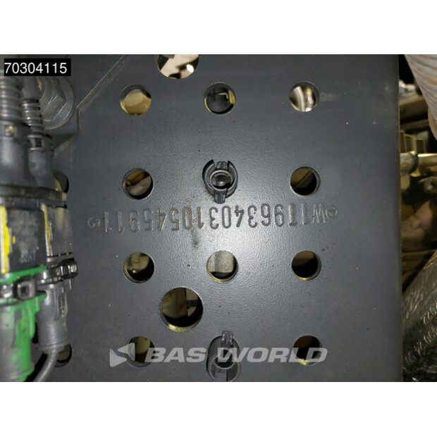 2021 Mercedes-Benz Actros 1945-43983521