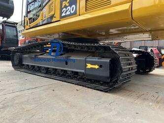 2024-komatsu-pc220-8-1389456-43984574