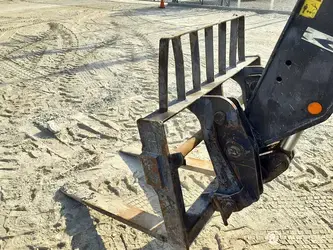 2016-caterpillar-th417c-gc-1380143-43984774