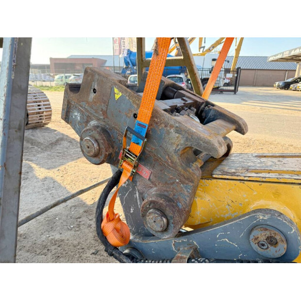 2012 Liebherr R944C-43985639