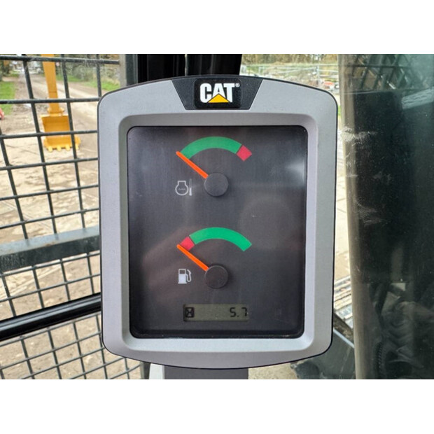 2024 كاتربيلر 320D3 GC-43985708