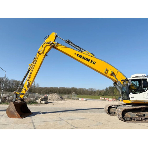 2013 Liebherr R946LC-43985755