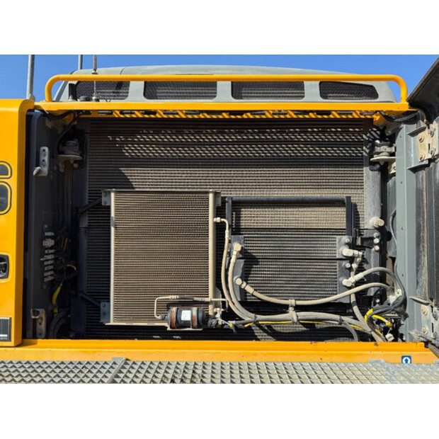 2013 Liebherr R946LC-43985804