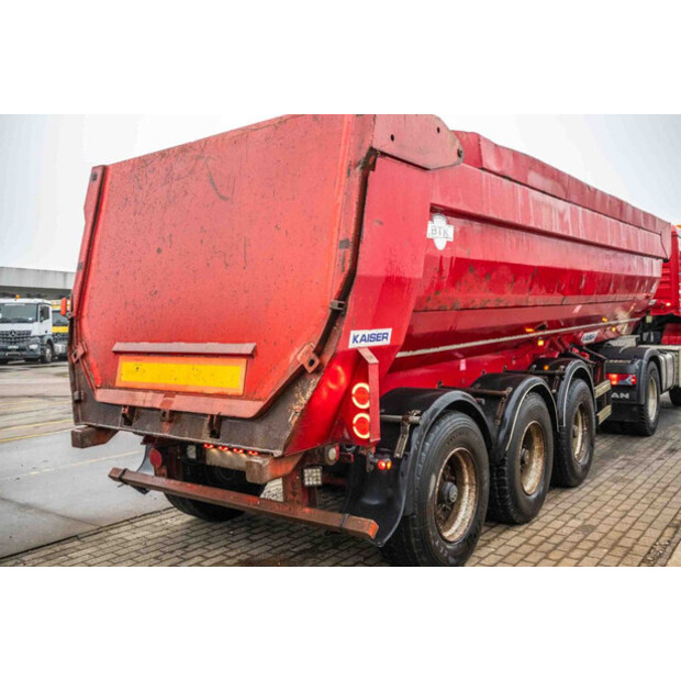 2011 Robuste-Kaiser OTHERS-43985813