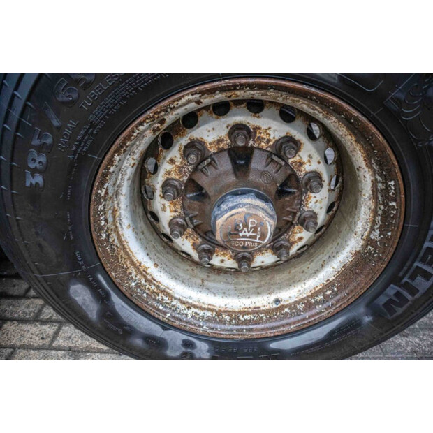 2011 Robuste-Kaiser OTHERS-43985817