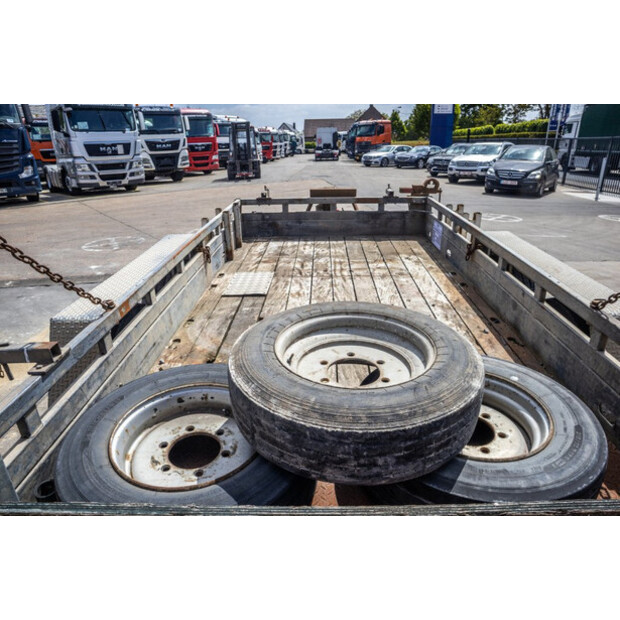 2004 تاك OTHERS-43985895