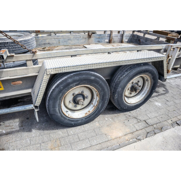 2004 تاك OTHERS-43985897