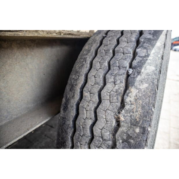 2004 تاك OTHERS-43985898