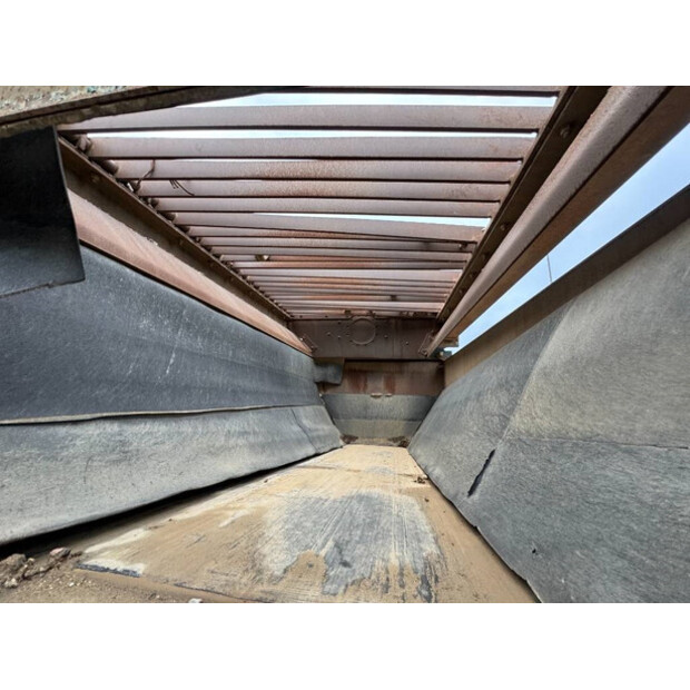 2007 باورسكرين Chieftain 1800-43985923