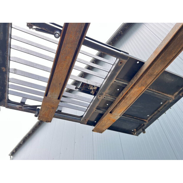 2013 كاتربيلر 320F-43986306