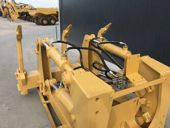 2025-caterpillar-d7r-1389586-43987202