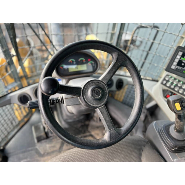 2019 Caterpillar 930M-43987905