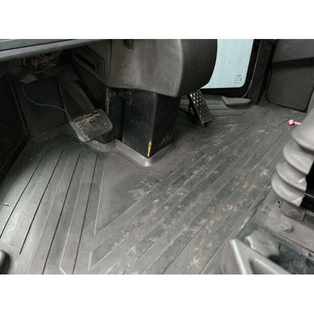 2000 Caterpillar 938G-43987966