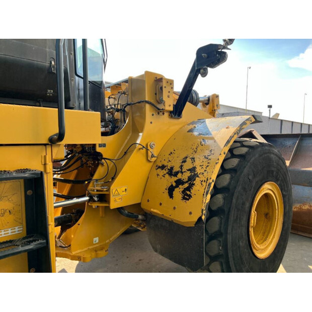 2018 Caterpillar 972M-43988079