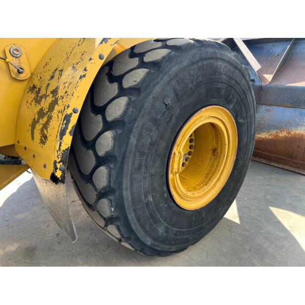2018 Caterpillar 972M-43988084