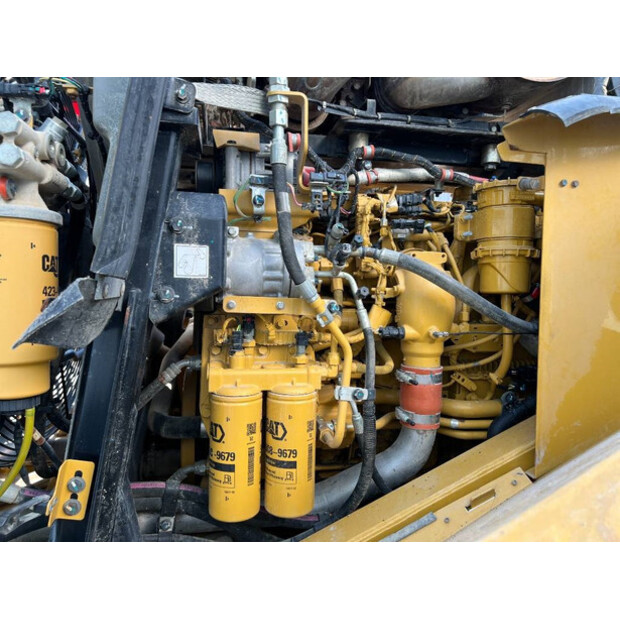 2018 Caterpillar 972M-43988089