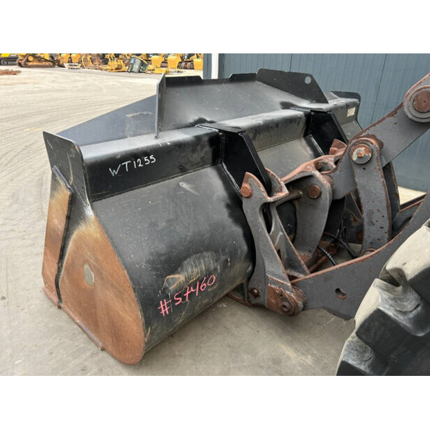 2015 Volvo L90H-43988392