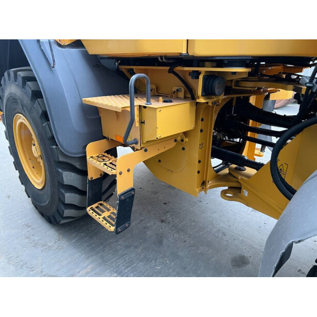 2015 Volvo L90H-43988400