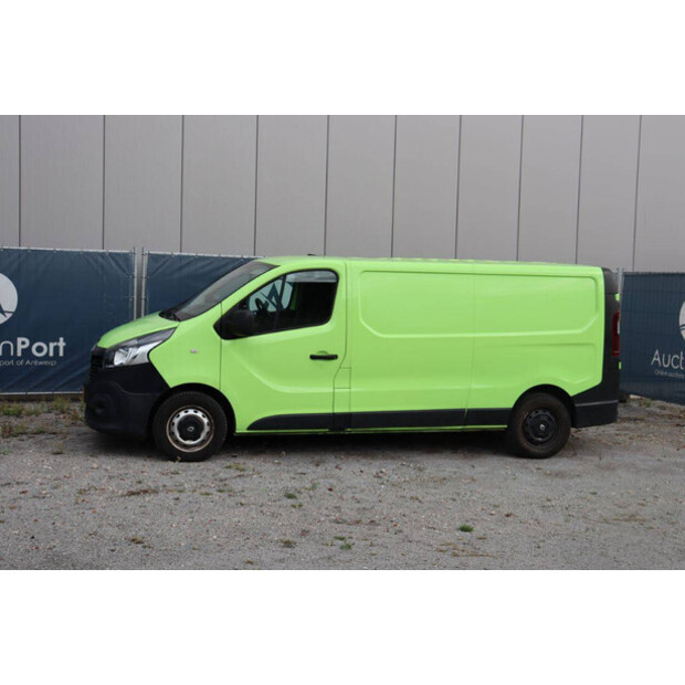 Renault Trafic-43989586
