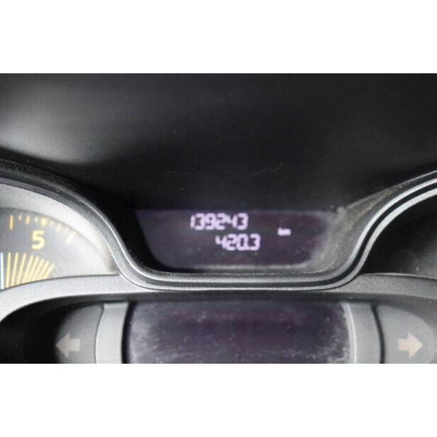 Renault Trafic-43989615