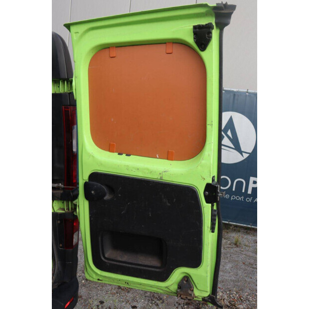 Renault Trafic-43989618