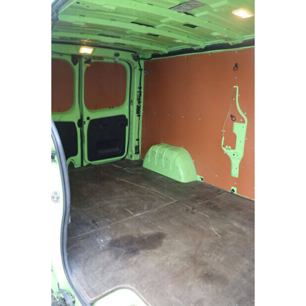 Renault Trafic-43989625