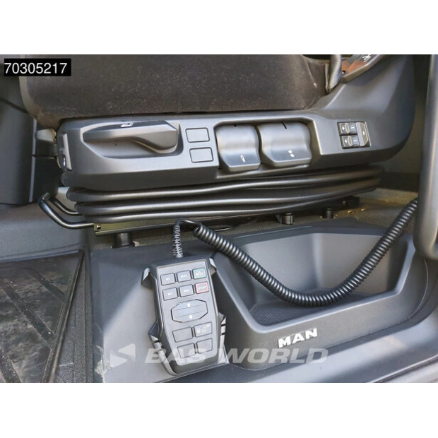 2025 MAN TGX 18.520-43990498