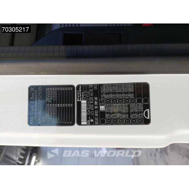 2025 MAN TGX 18.520-43990514