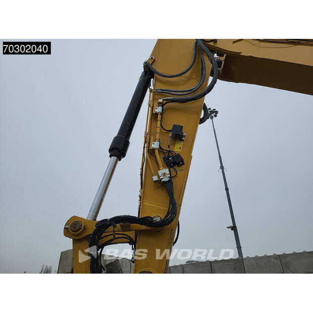 2018 كاتربيلر 335FL CR-43990751